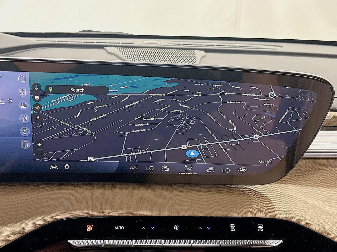 2026 Buick Enclave Preferred photo 13