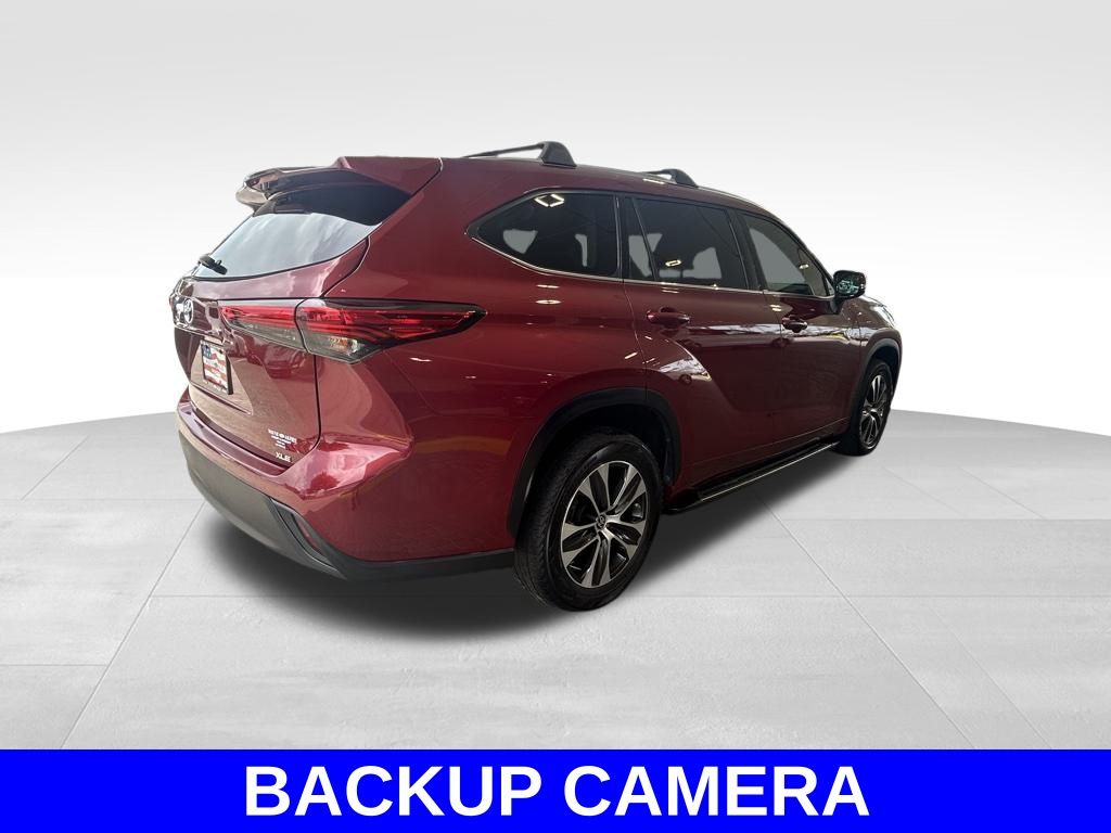 2020 Toyota Highlander XLE photo 4
