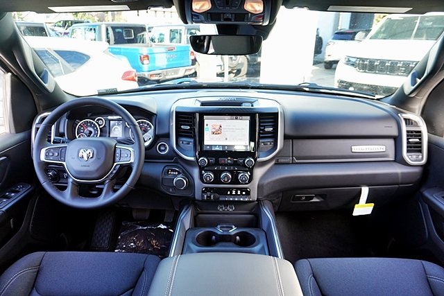 New 2026 Granite Crystal Metallic Clear-Coat Exterior Paint RAM Big Horn/Lone Star image 25