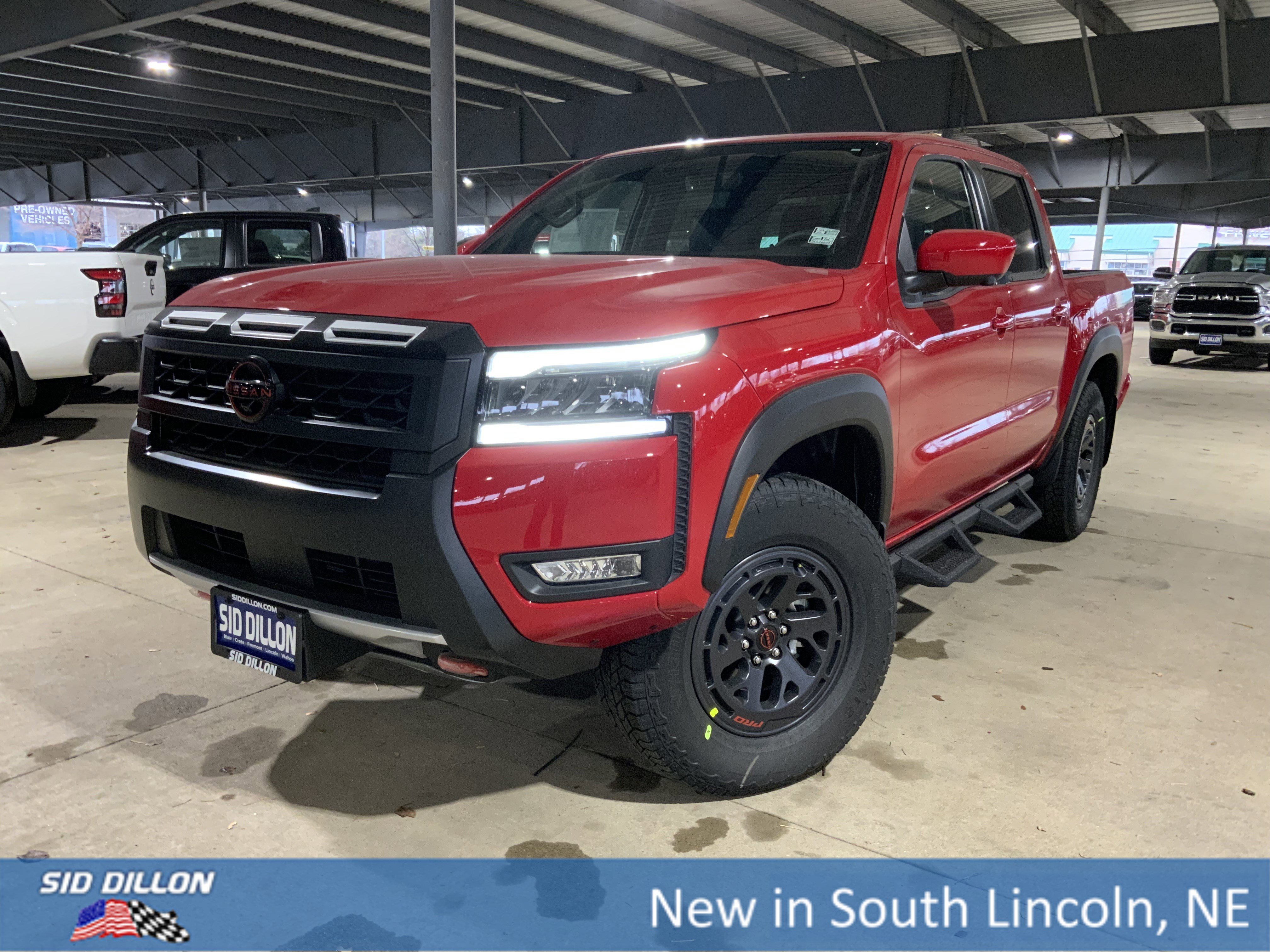 2026 Nissan Frontier PRO-4X's photo