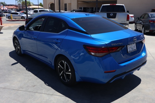 2025 Nissan Sentra SV photo 5