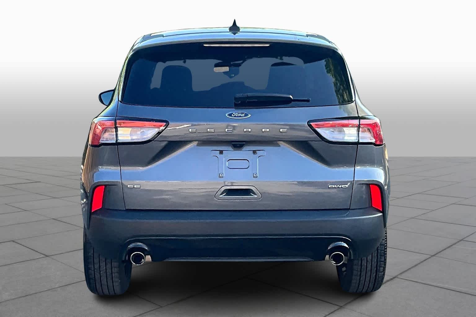 2022 Ford Escape SE photo 4