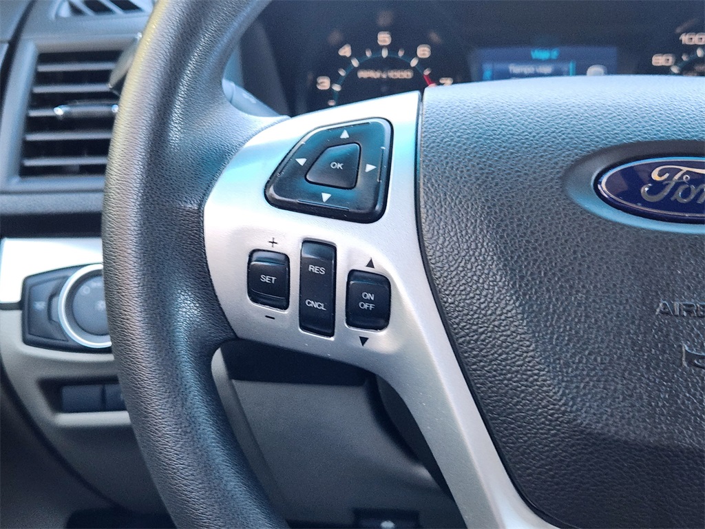 2014 Ford Explorer Base photo 12