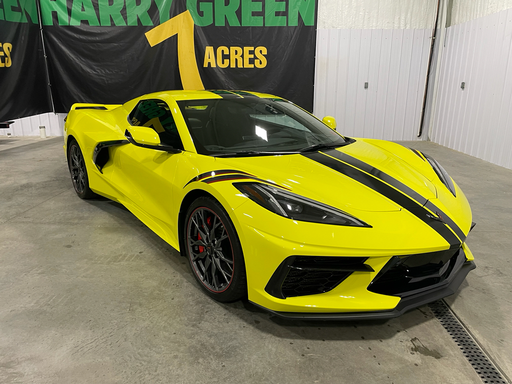 2023 Chevrolet Corvette Stingray 4LT photo 2