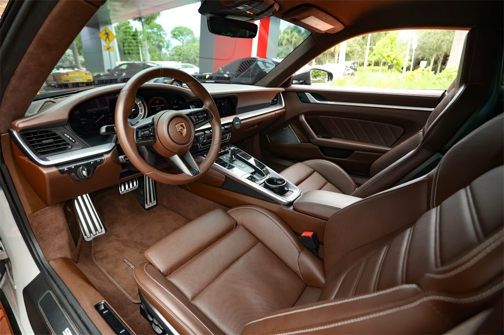 2022 Porsche 911 Turbo S photo 33