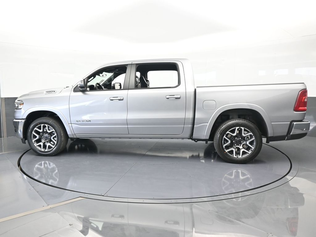 2025 Ram 1500 Laramie photo 3