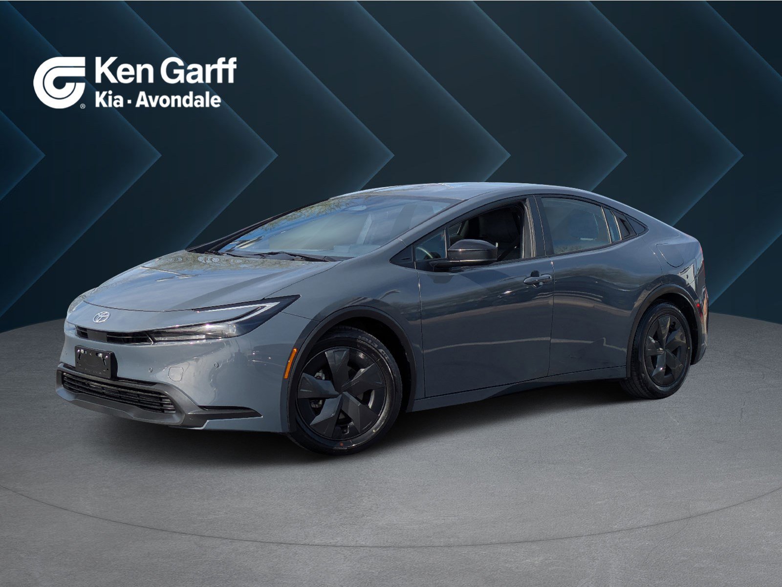 2025 Toyota Prius LE's photo