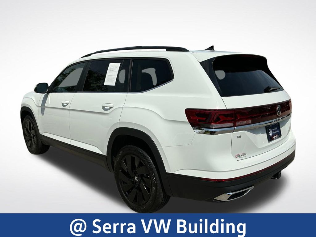 2024 Volkswagen Atlas SE Technology photo 4