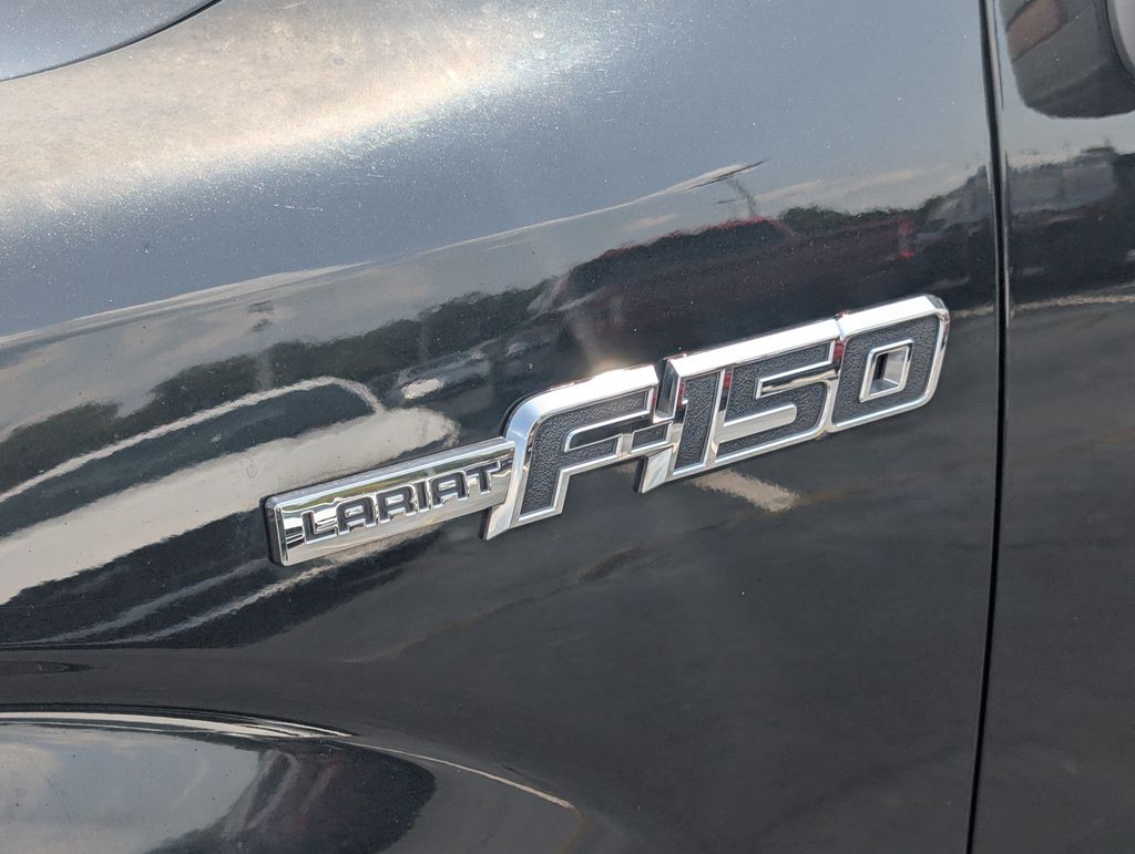2011 Ford F-150 Lariat photo 15