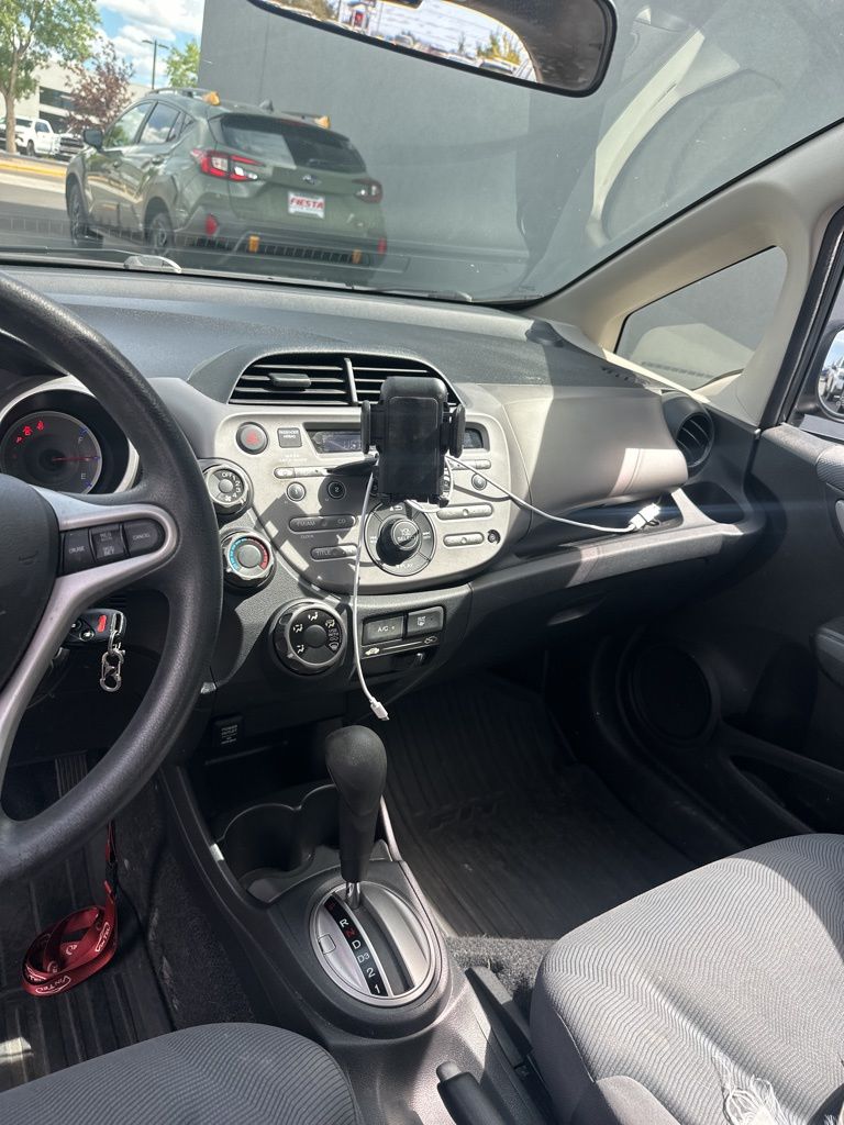2012 Honda Fit Base photo 17