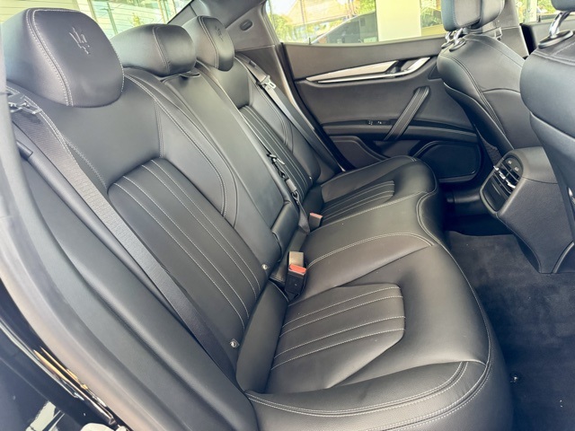 2021 Maserati Ghibli Base photo 17