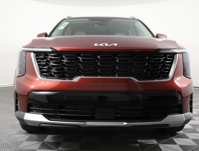 2025 Kia Sorento S photo 2