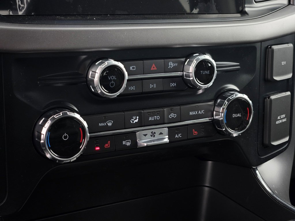2025 Ford F-150 XLT photo 27