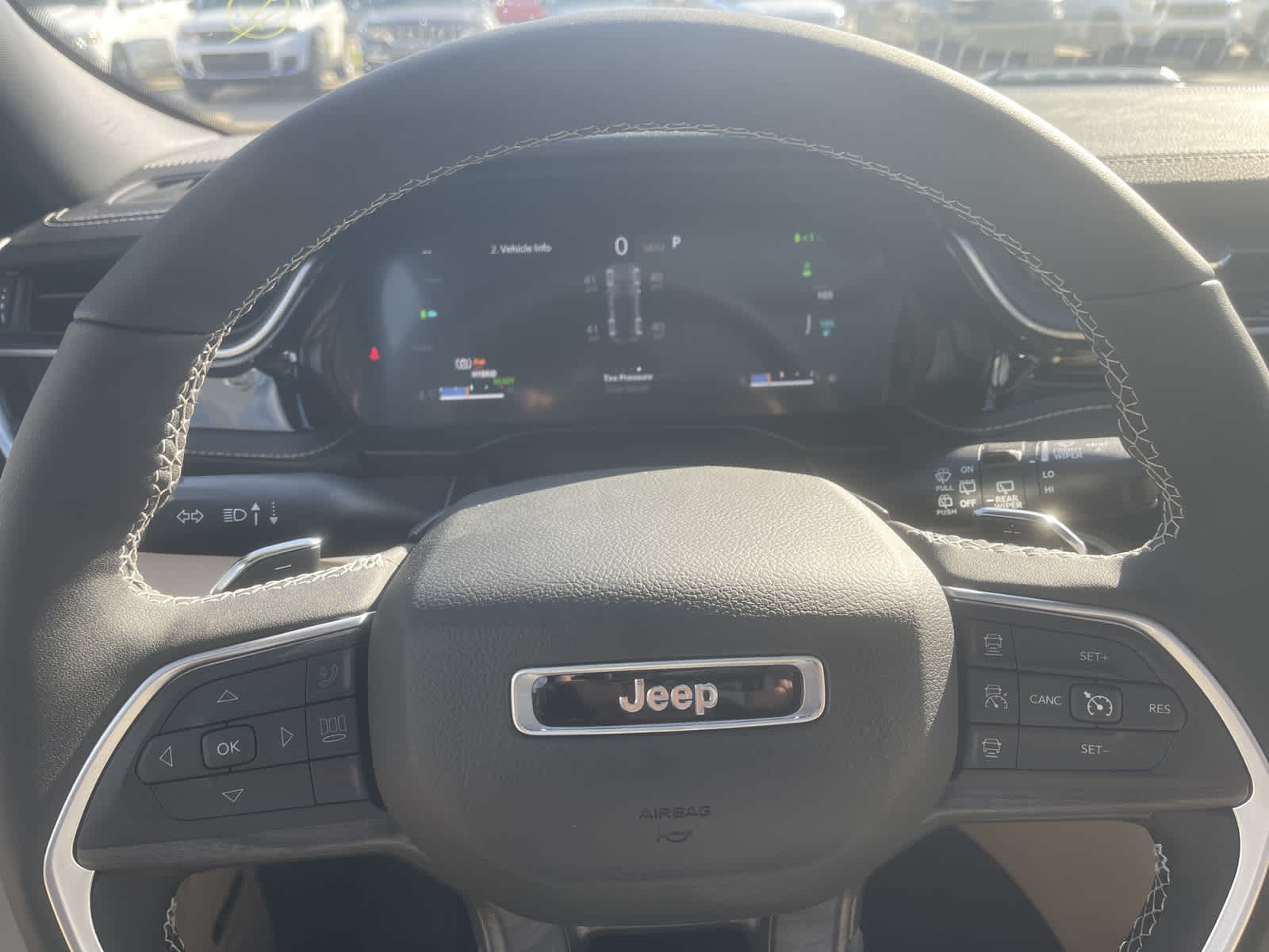 2024 Jeep Cherokee 4xe photo 12