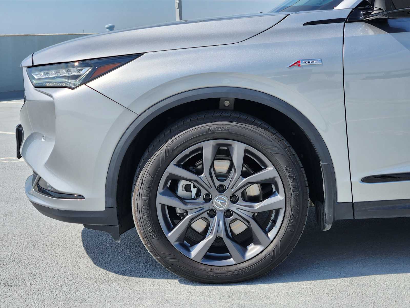 2022 Acura MDX A-Spec photo 9