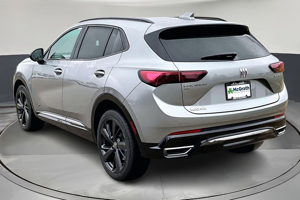 2024 Buick Envision Sport Touring photo 3