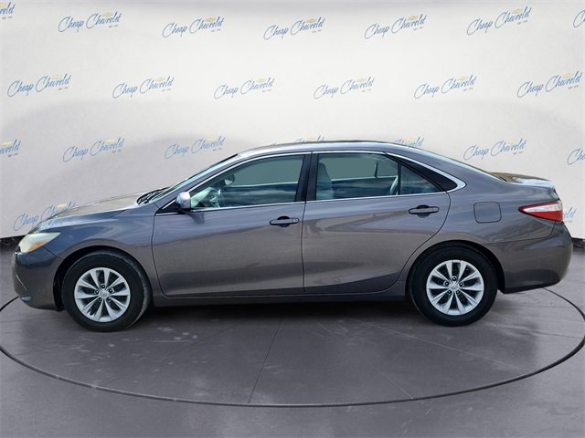 Used 2015 Toyota Camry LE with VIN 4T4BF1FK2FR505370 for sale in Flemingsburg, KY