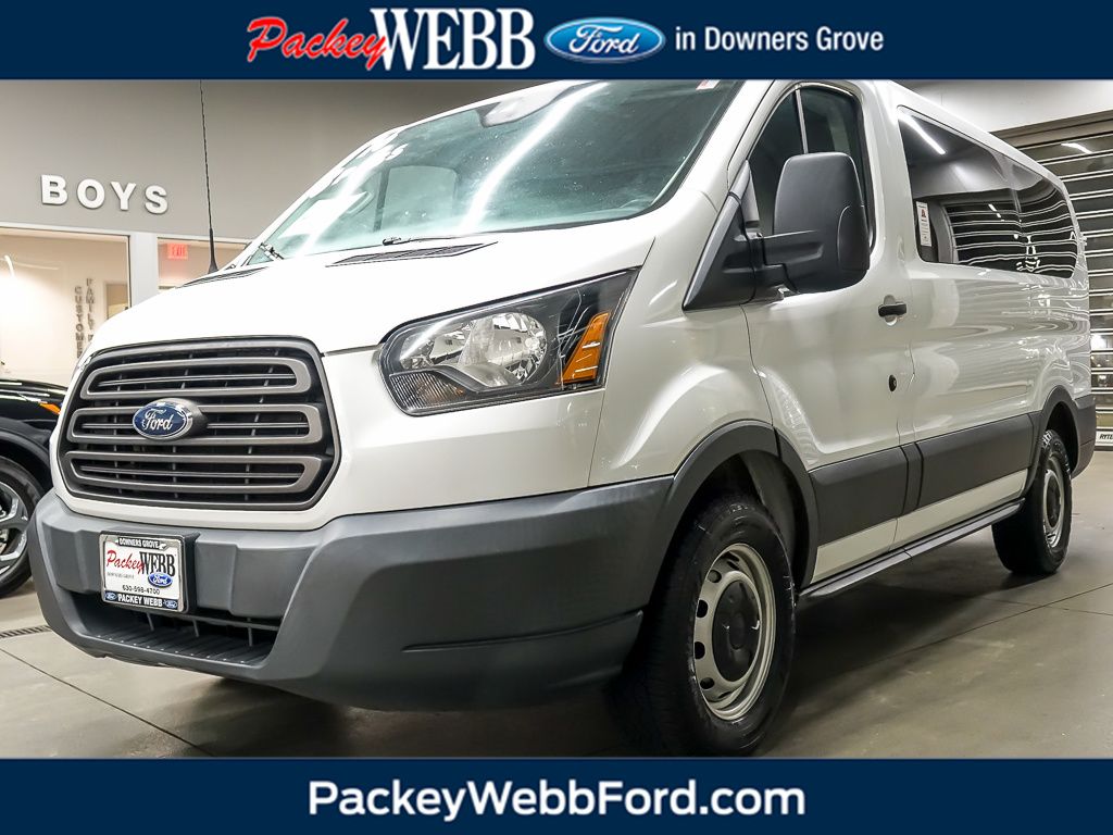 2016 Ford Transit XL's photo
