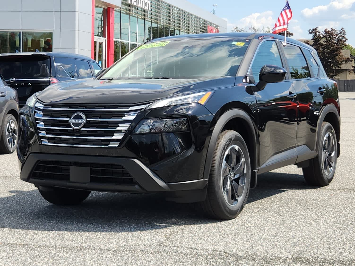 2026 Nissan Rogue SV's photo