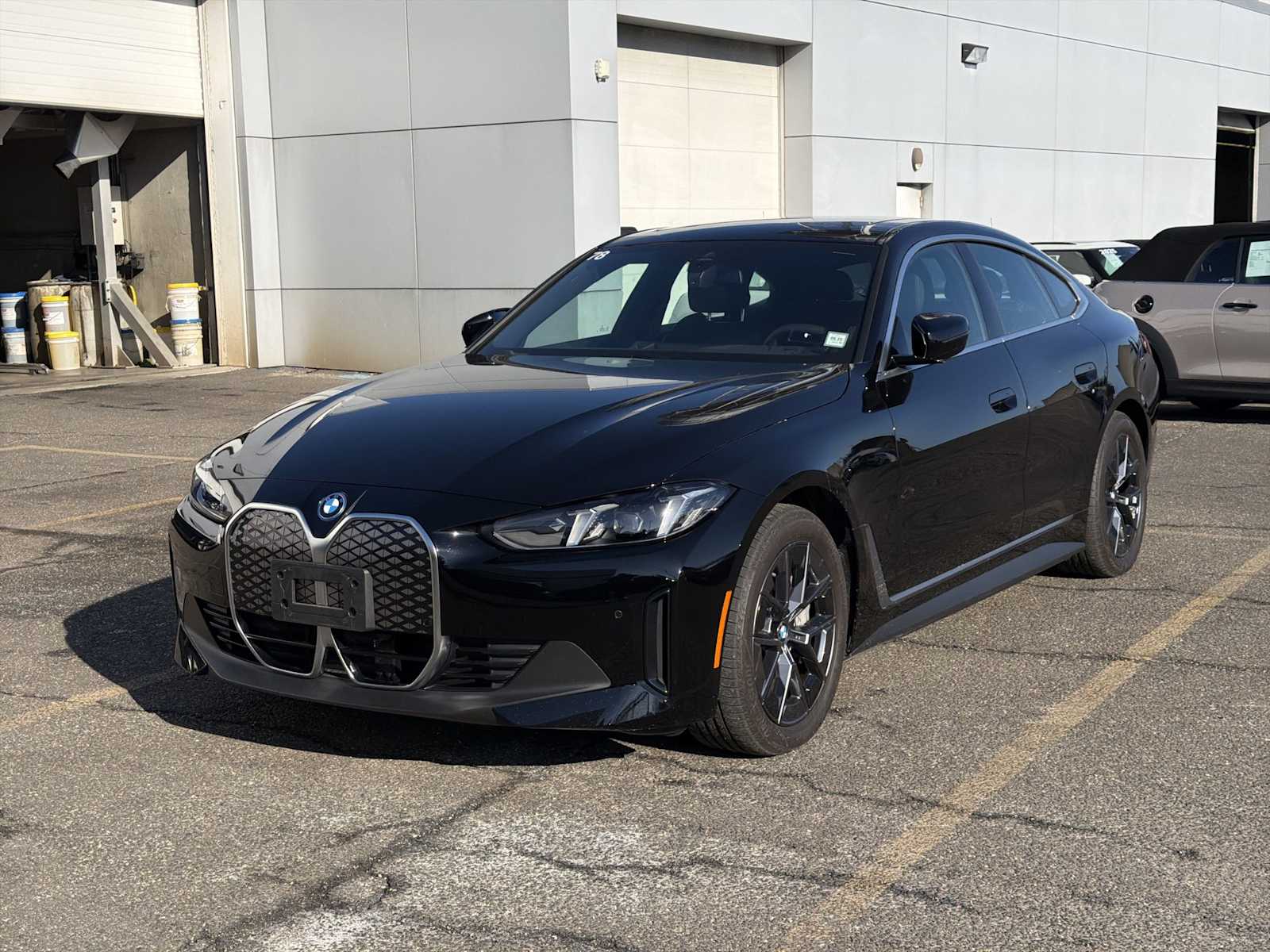 Used 2025 BMW i4 40 with VIN WBY23HD03SFU30340 for sale in Freeport, NY