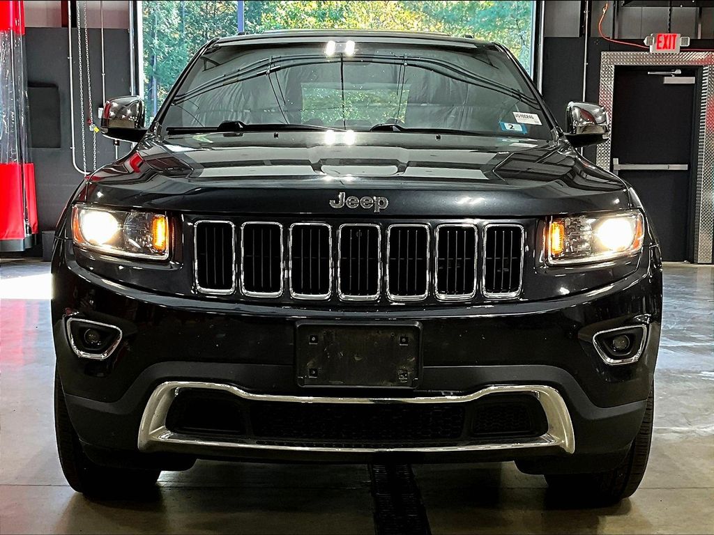 Used 2016 Jeep Grand Cherokee Limited with VIN 1C4RJFBG5GC379331 for sale in Swanzey, NH