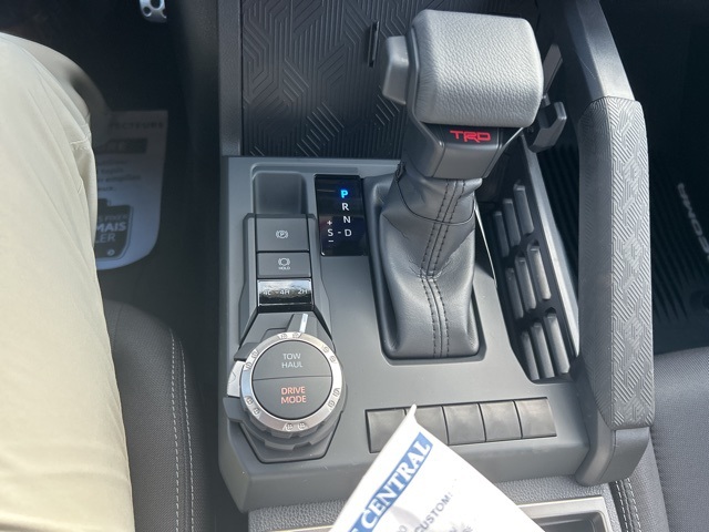 2025 Toyota Tacoma TRD Sport photo 7