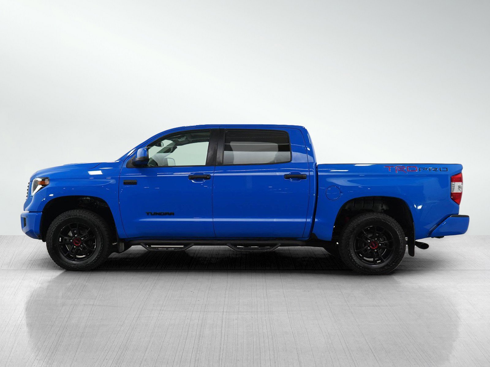 Used 2019 Toyota Tundra SR5 Plus with VIN 5TFDY5F15KX850420 for sale in Bloomington, Minnesota