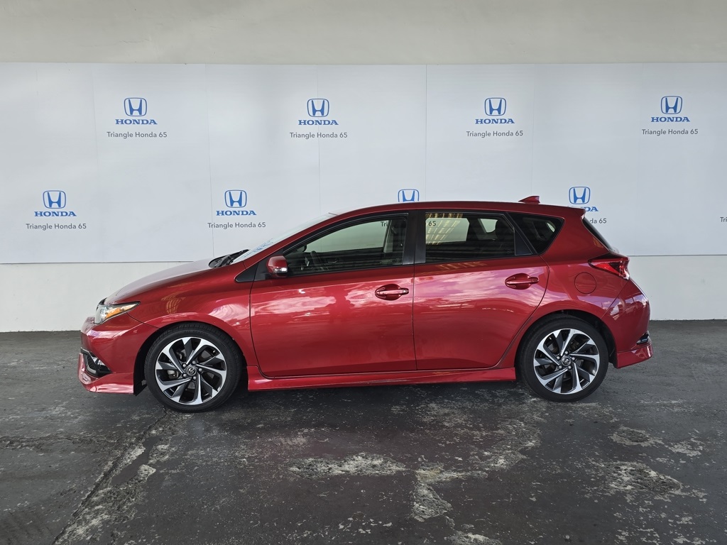 2018 Toyota Corolla iM photo 2