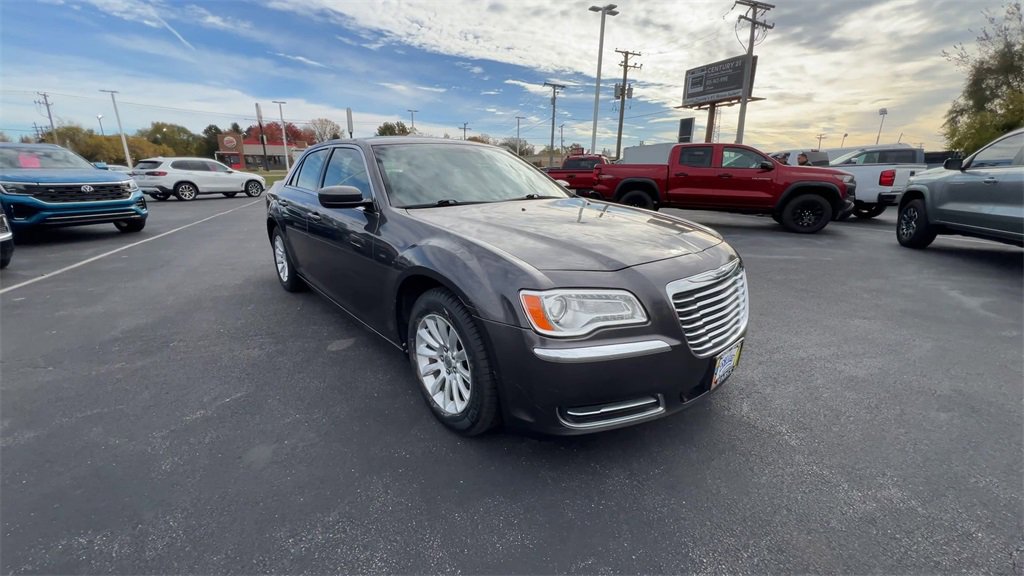Used 2013 Chrysler 300 Base with VIN 2C3CCAAG1DH626278 for sale in Morris, IL