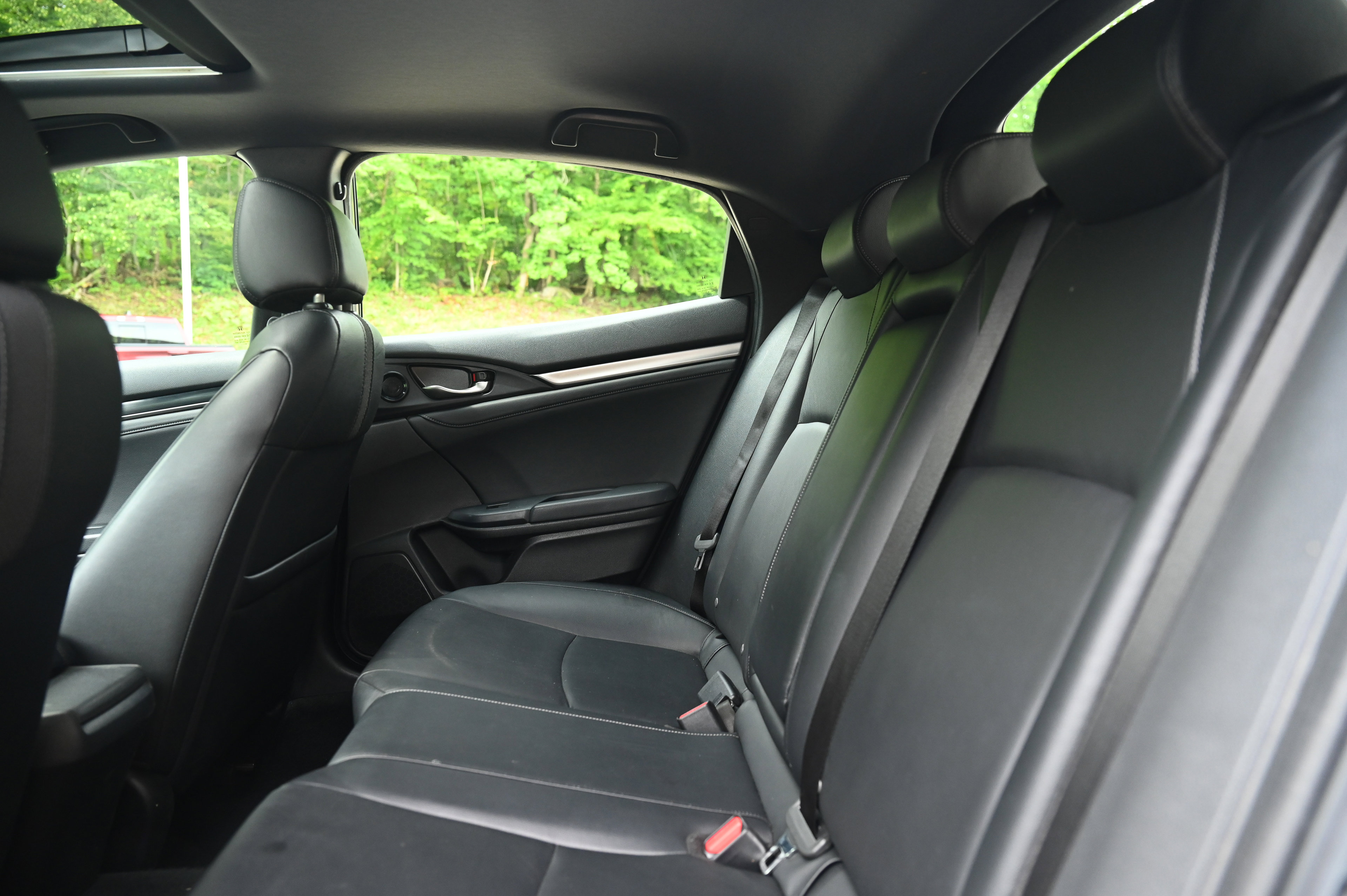 2020 Honda Civic Hatchback EX-L photo 21