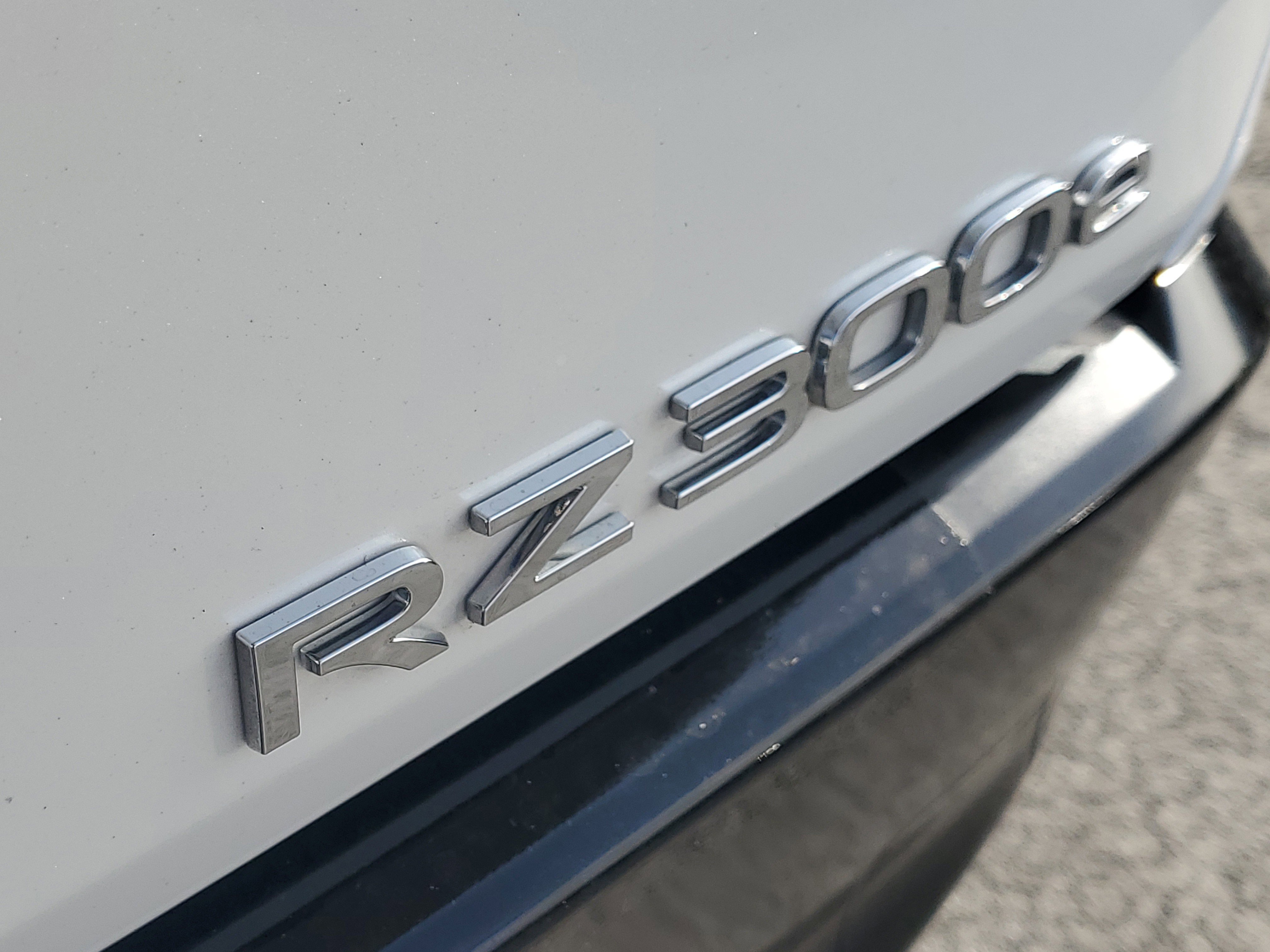 2024 Lexus RZ 300e Premium photo 7