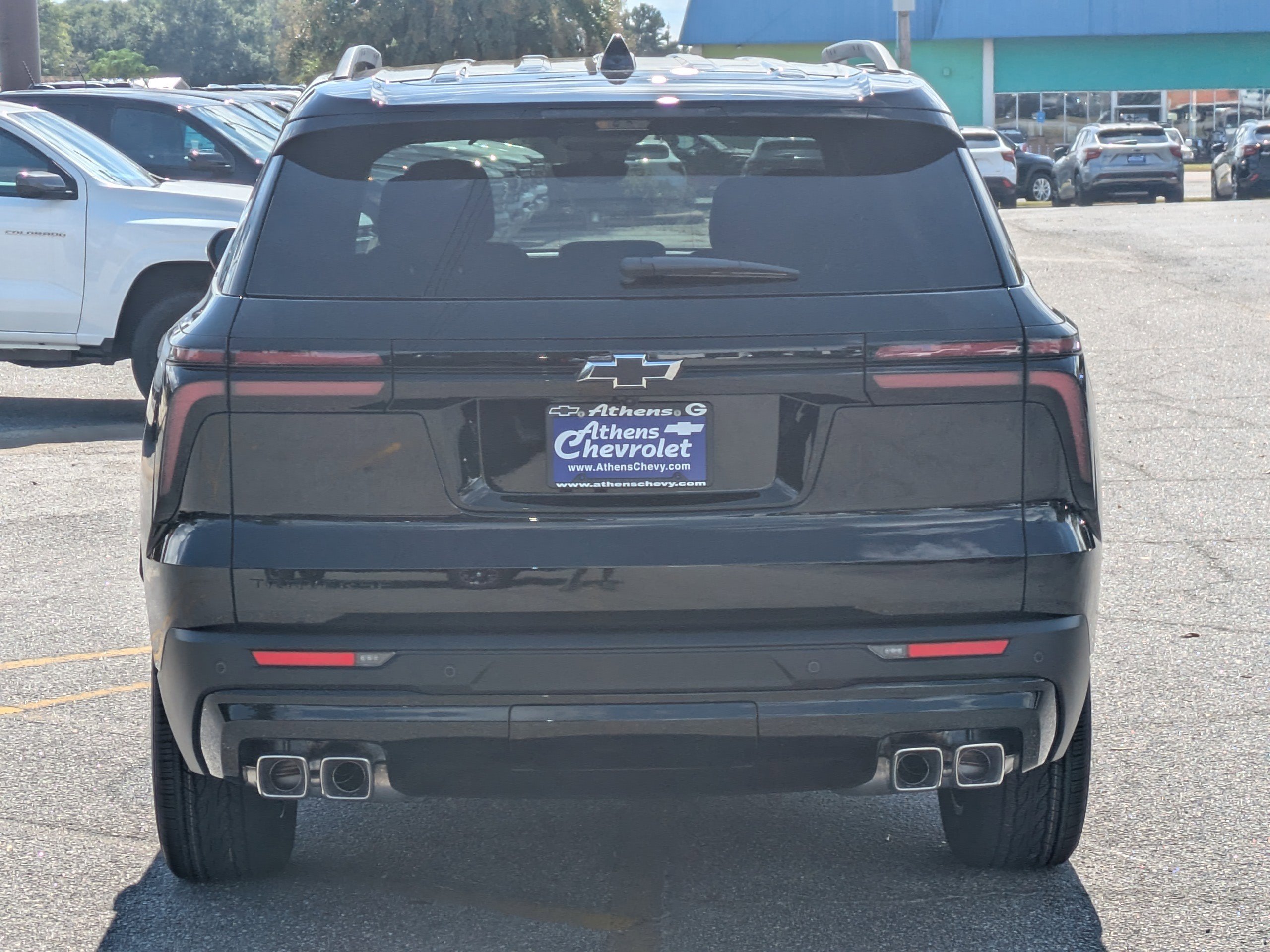 2026 Chevrolet Traverse photo 4