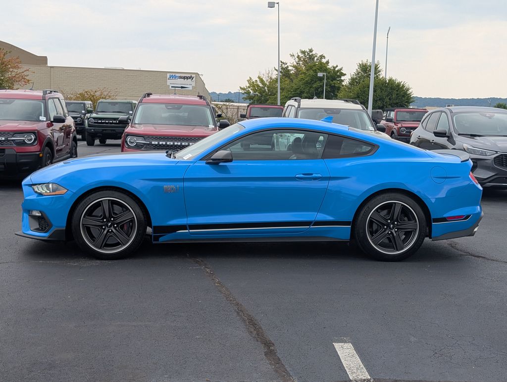 2022 Ford Mustang Mach 1 photo 3
