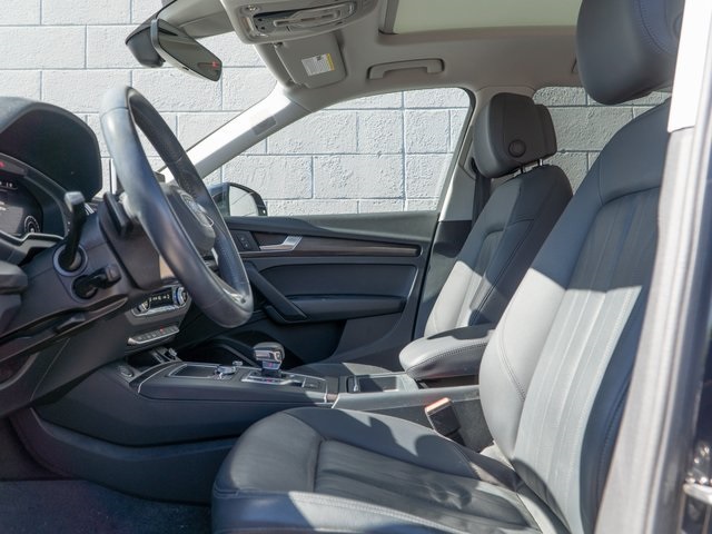 2018 Audi Q5 2.0T Premium Plus photo 13