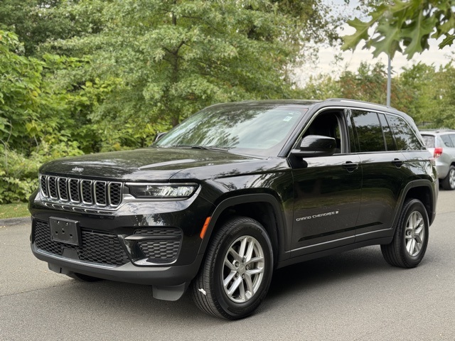 2023 Jeep Grand Cherokee Laredo's photo