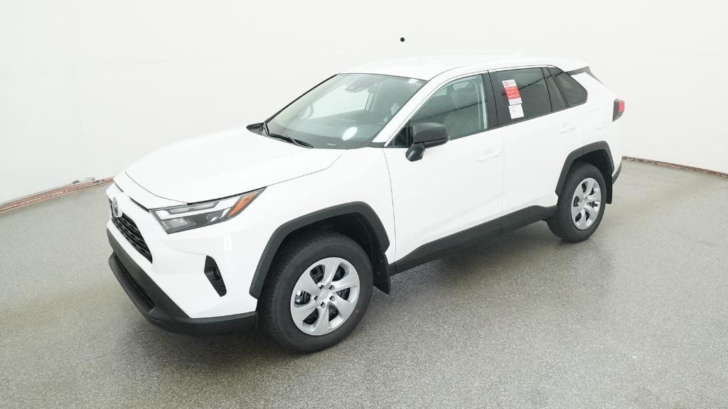 2025 Toyota RAV4 LE's photo