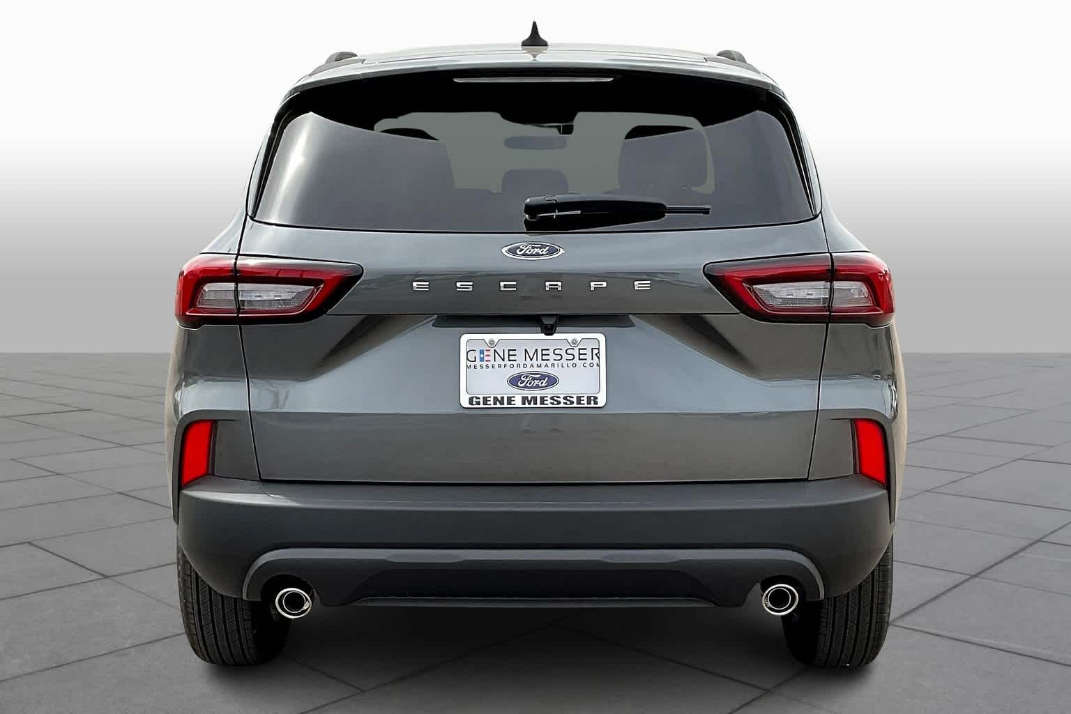 2025 Ford Escape ST-Line photo 4