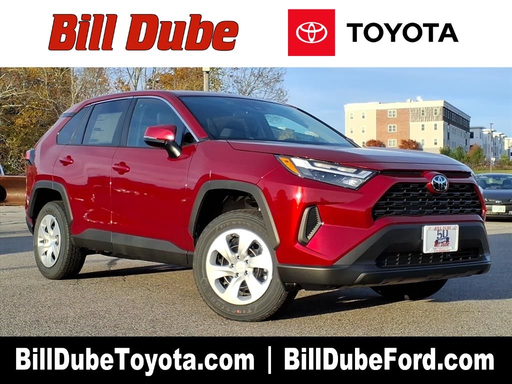 2025 Toyota RAV4 LE's photo