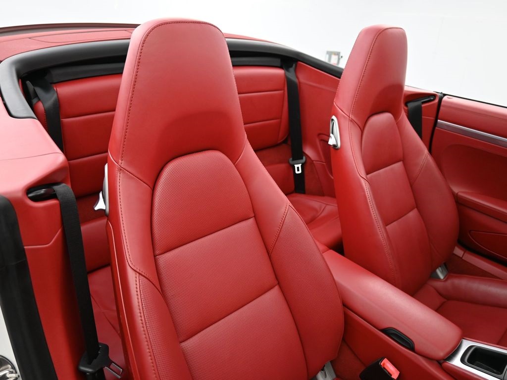 2014 Porsche 911 S photo 10
