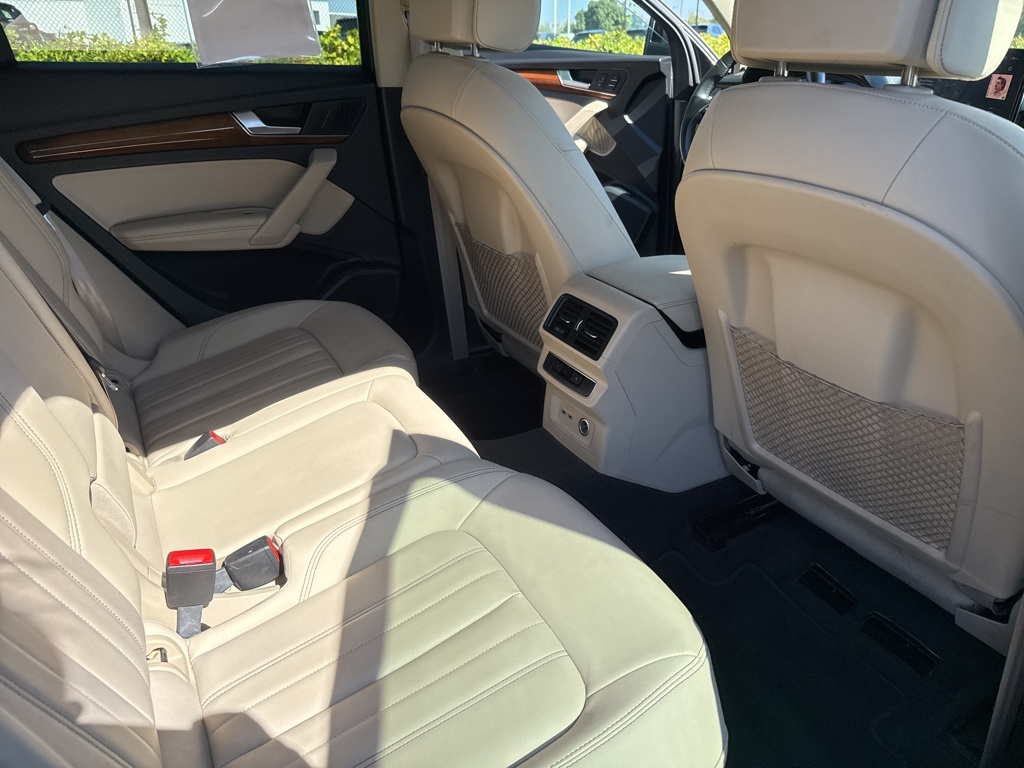 2023 Audi Q5 45 S line Premium photo 29