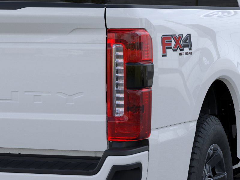 2025 Ford F-350 photo 21
