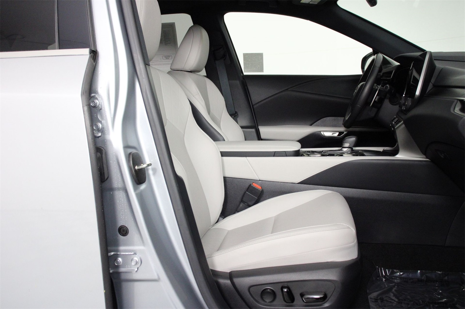 2024 Lexus RX 350 Premium photo 24
