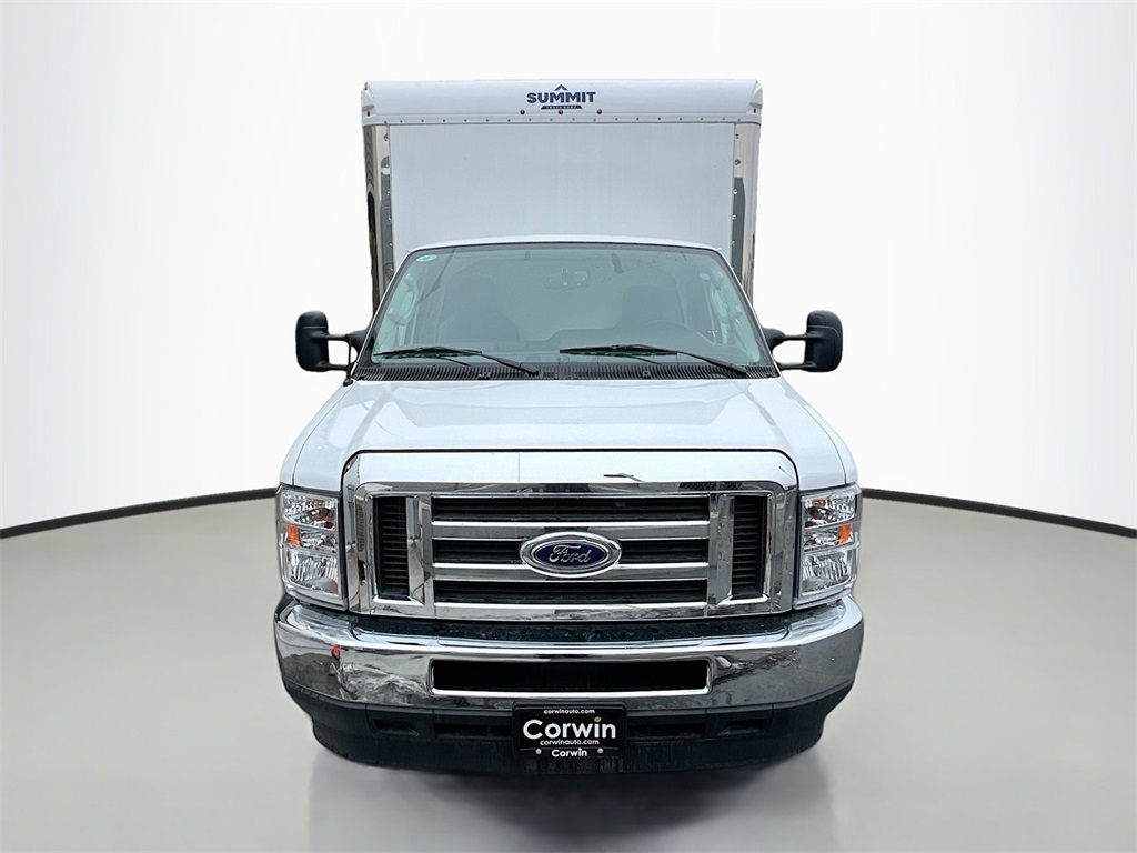 2025 Ford E-350 Base photo 4
