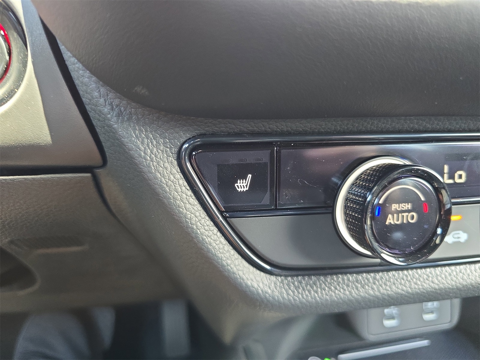 2026 Honda HR-V Sport photo 18