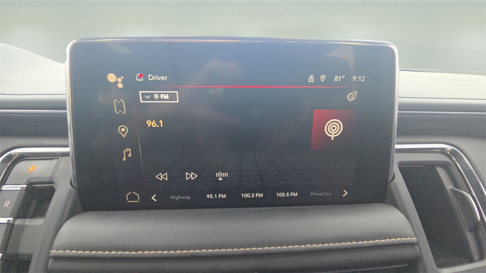 2023 Gmc Yukon SLT photo 10