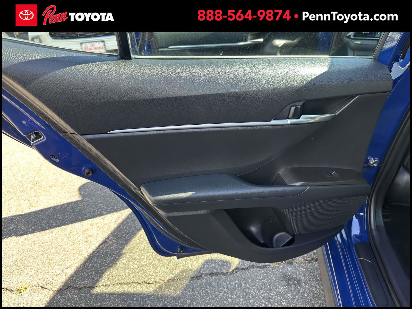 2023 Toyota Camry SE photo 15