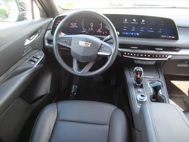 2025 Cadillac XT4 Premium Luxury photo 14