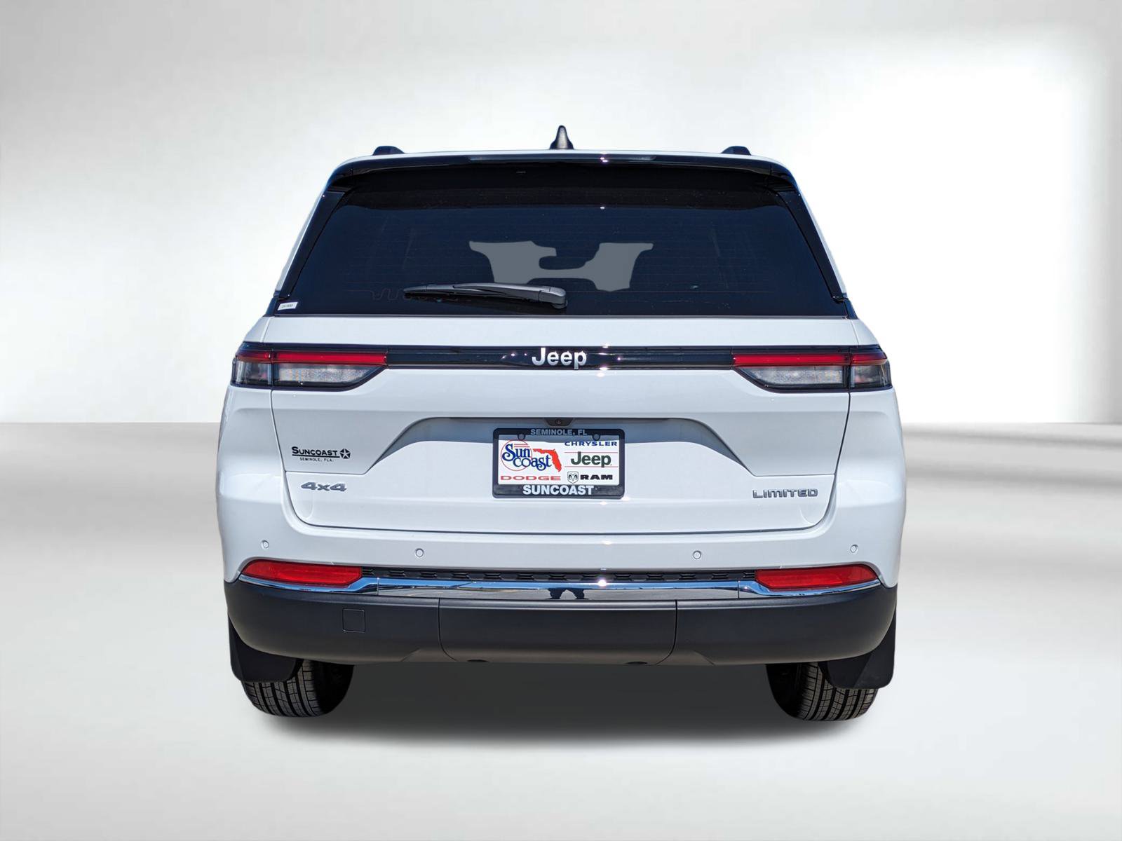 2025 Jeep Grand Cherokee Limited photo 4