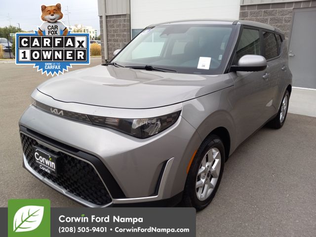 2023 Kia Soul LX photo 7