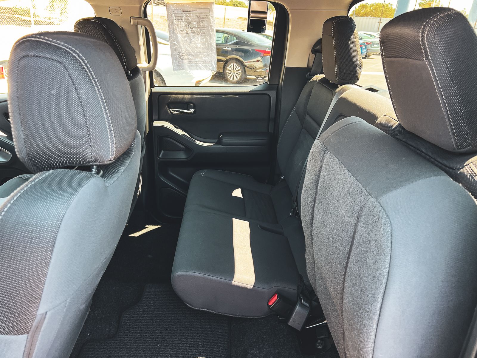 2023 Nissan Frontier SV photo 26